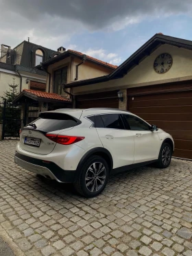 Infiniti QX30 2.2D, 4x4 AWD, БЯЛА ПЕРЛА, Напълно обслужен, снимка 7