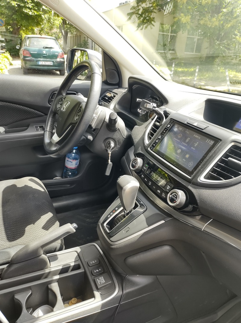 Honda Cr-v Elegance 4x4 парктроник + камера, снимка 9 - Автомобили и джипове - 46332960