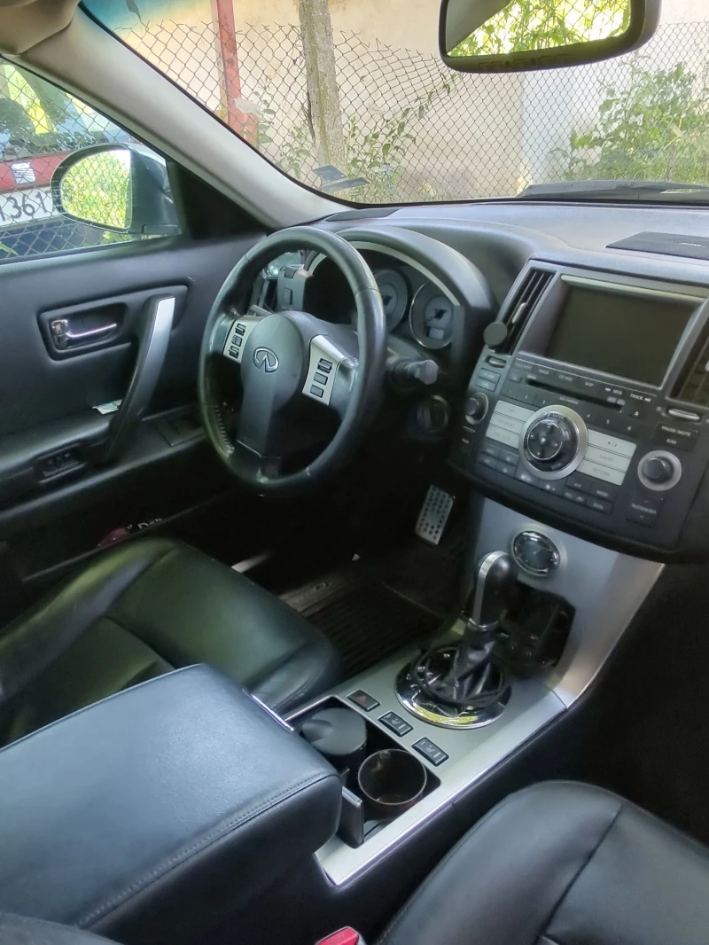 Infiniti Fx 35, снимка 11 - Автомобили и джипове - 52026733