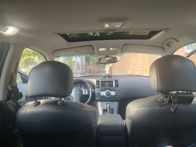 Infiniti Fx 35, снимка 10 - Автомобили и джипове - 52026733
