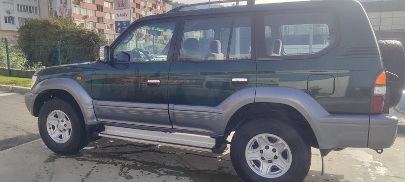 Toyota Land cruiser, снимка 6 - Автомобили и джипове - 52627206