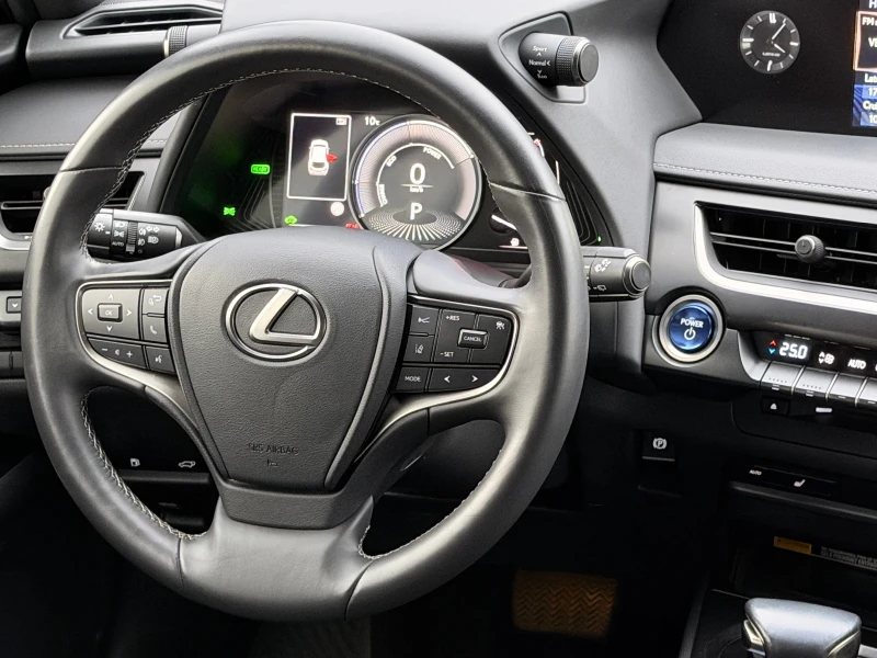 Lexus UX 250h 2.0HYBRID-184КС-4Х4-KEYLESS-ПОДГРЕВ-НАВИ-КАТО НОВ , снимка 12 - Автомобили и джипове - 53019086