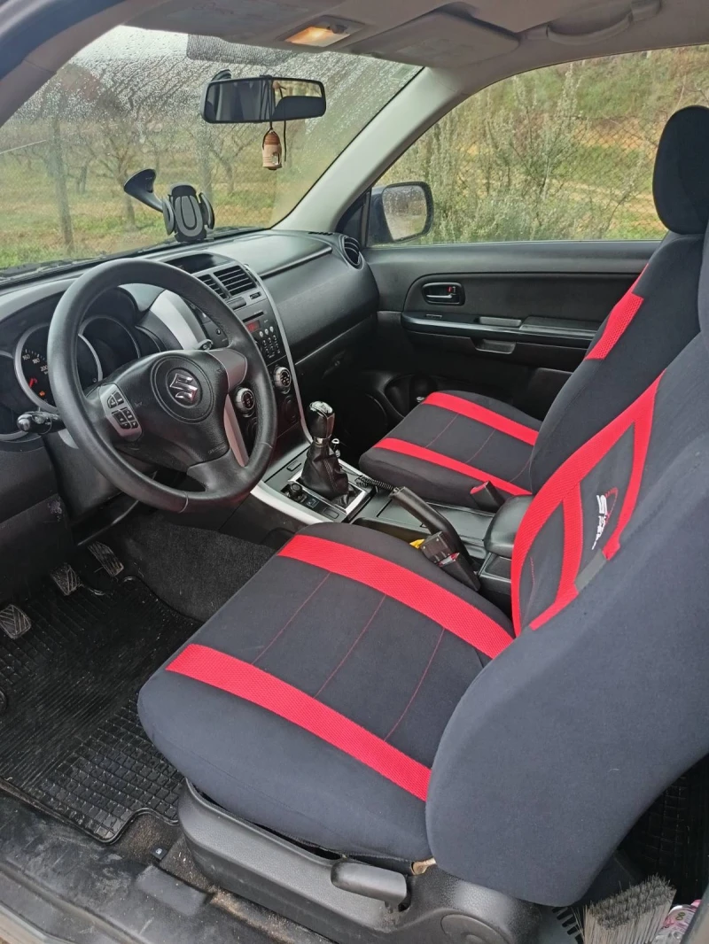 Suzuki Grand vitara, снимка 6 - Автомобили и джипове - 53264414