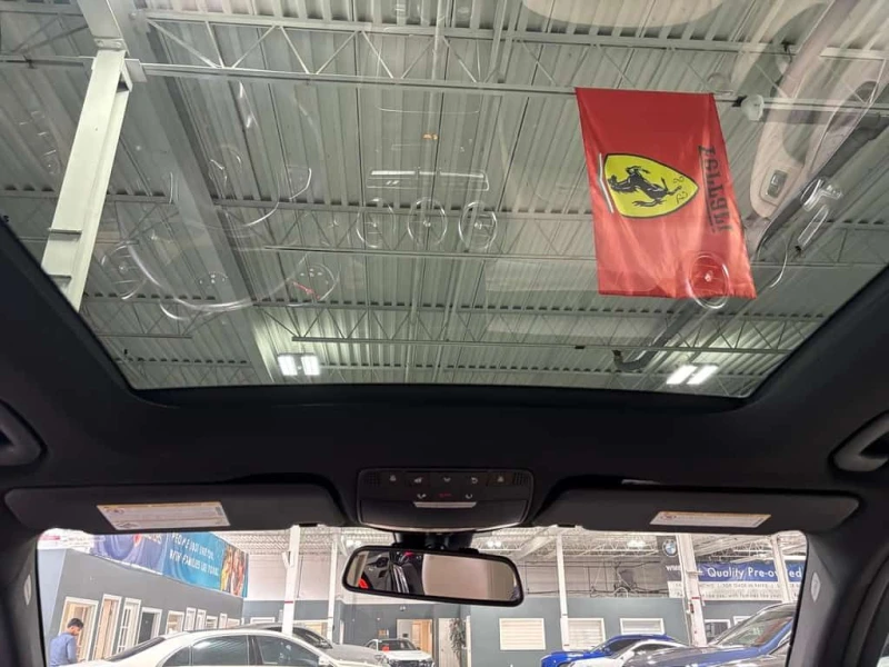 Mercedes-Benz GLC * GLC300| 4MATIC| NAV| CREAMSEATS| AMGALLOYS| WOOD, снимка 16 - Автомобили и джипове - 53516335