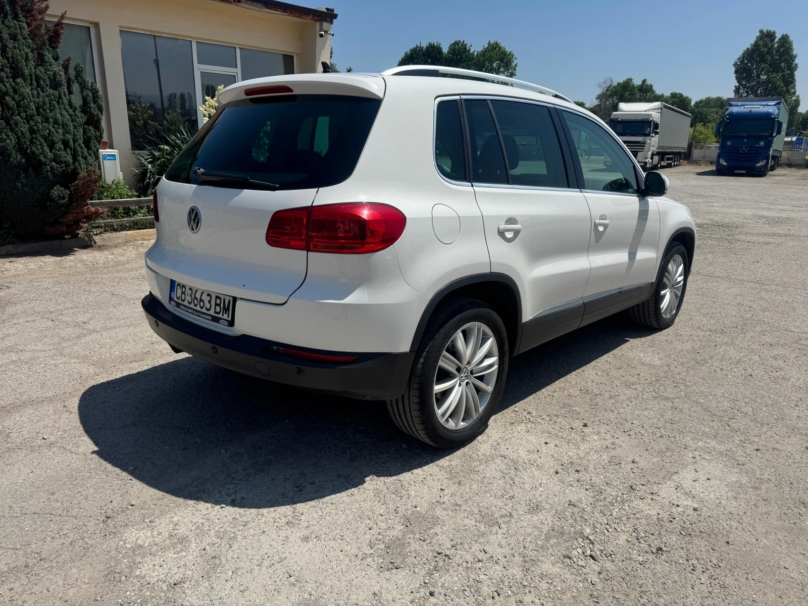 VW Tiguan  - изображение 5