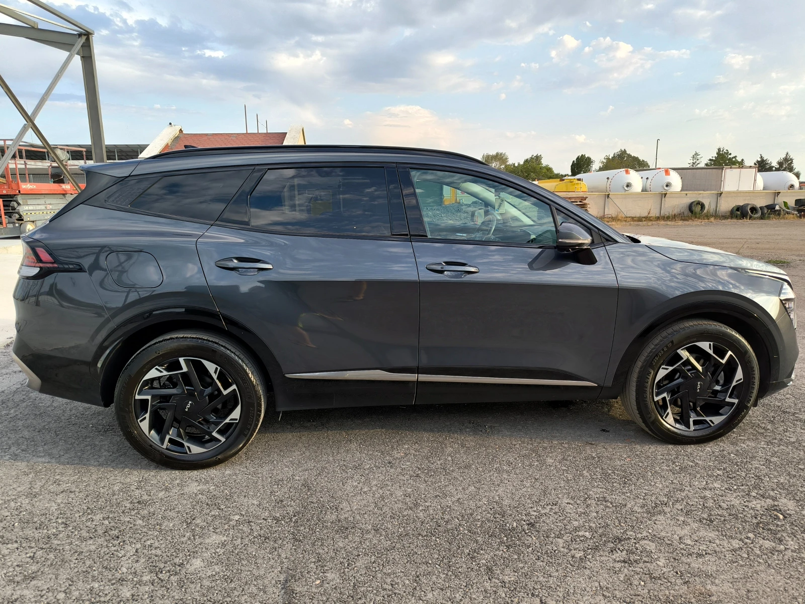 Kia Sportage 1.6* PHEV* PLUG IN HIBRID* 265HP* GT-LINE* 4х4 - изображение 5