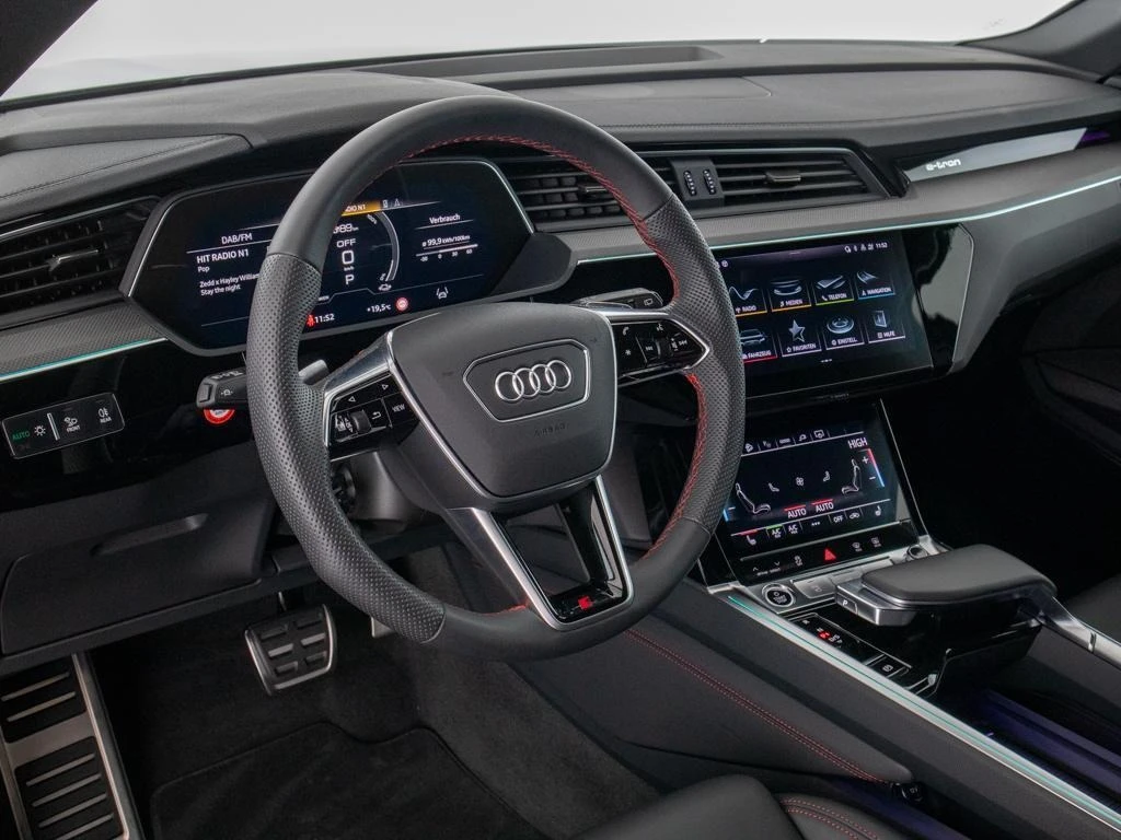 Audi Q8 E-TRON 50 QUATTRO S-LINE B&O MATRIX - изображение 7
