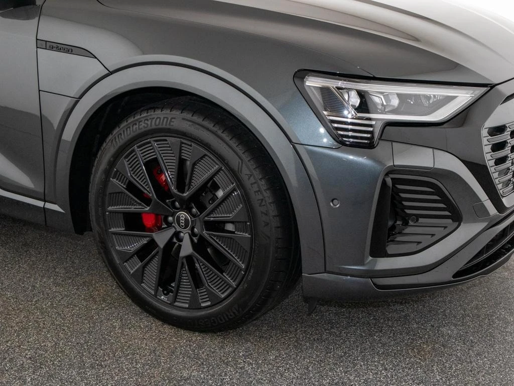 Audi Q8 E-TRON 50 QUATTRO S-LINE B&O MATRIX - изображение 3