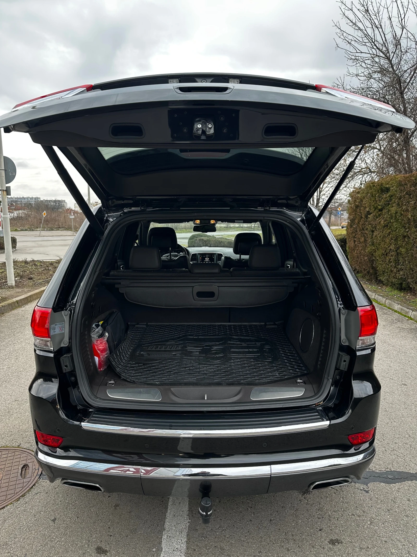 Jeep Grand cherokee SUMMIT  - изображение 8