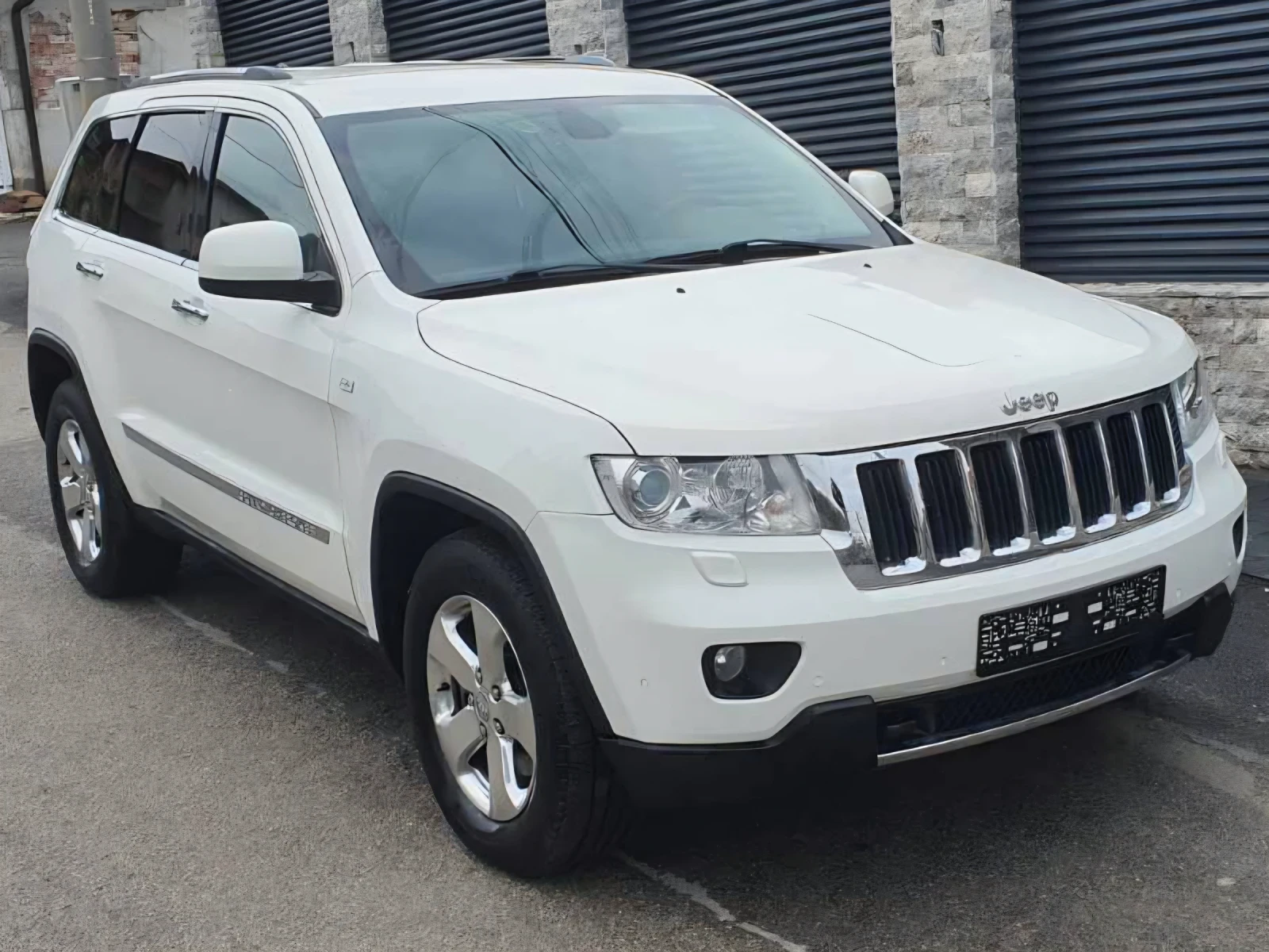 Jeep Grand cherokee 3.0 CRD Италия, снимка 5 - Автомобили и джипове - 55195363