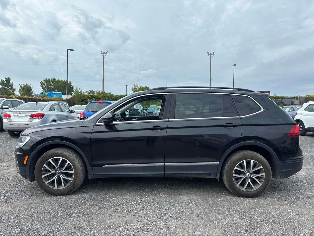 VW Tiguan * Comfortline * АВТОКРЕДИТ БЕЗ ПЪРВОНАЧАЛНА ВНОСКА, снимка 2 - Автомобили и джипове - 56161897