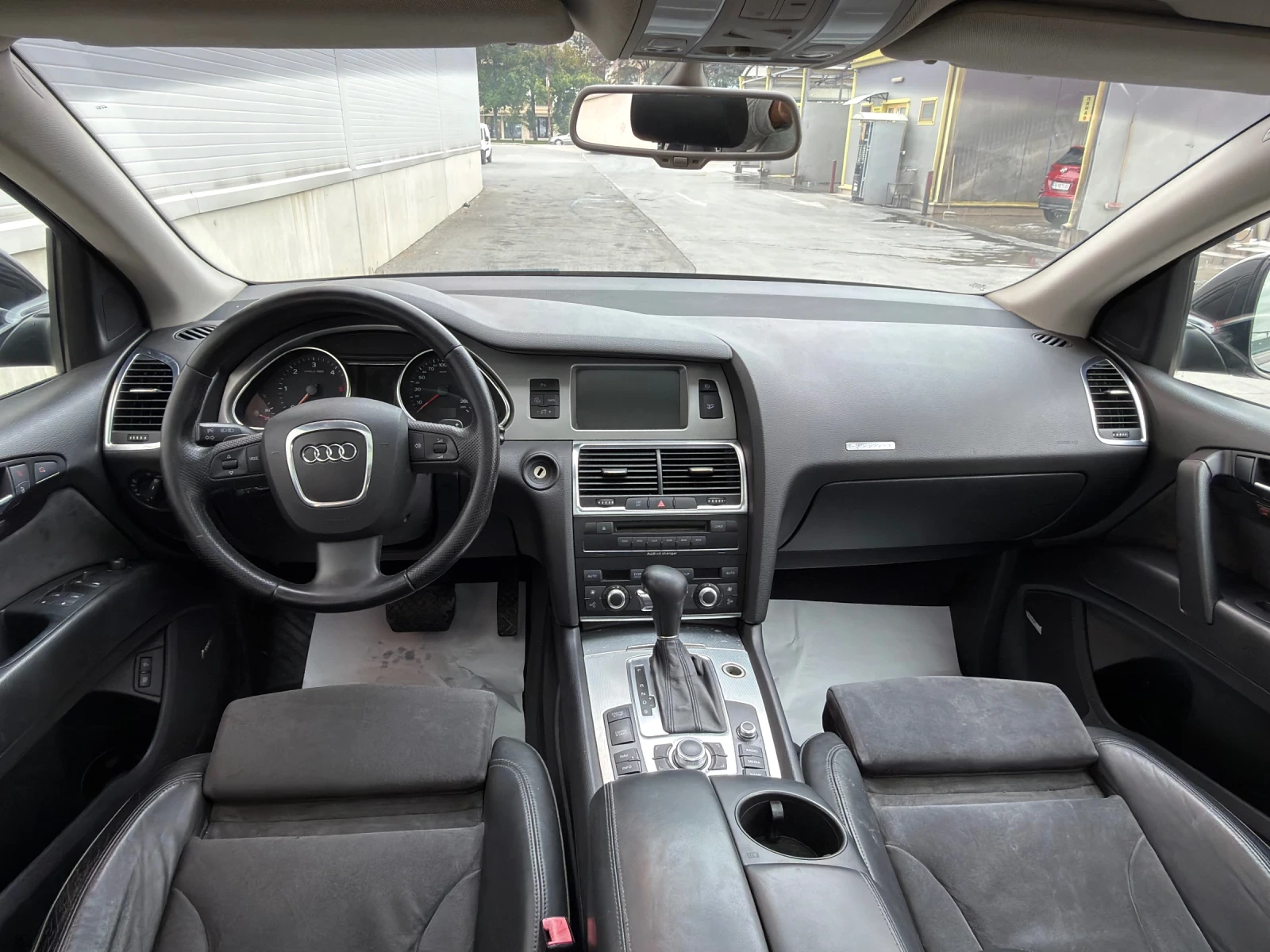 Audi Q7 AUDI Q7 4.2TDi V8 Quattro* Бартер, снимка 12 - Автомобили и джипове - 56234235