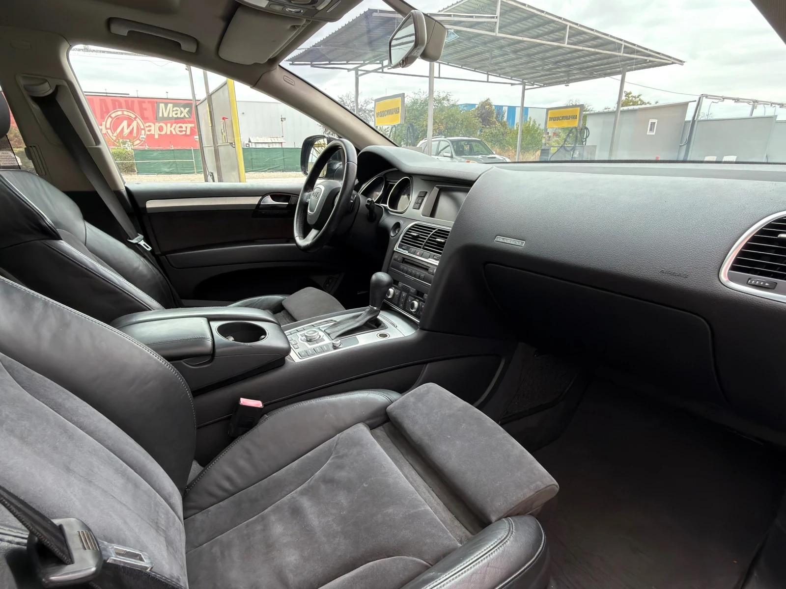 Audi Q7 AUDI Q7 4.2TDi V8 Quattro* Бартер, снимка 7 - Автомобили и джипове - 56234235