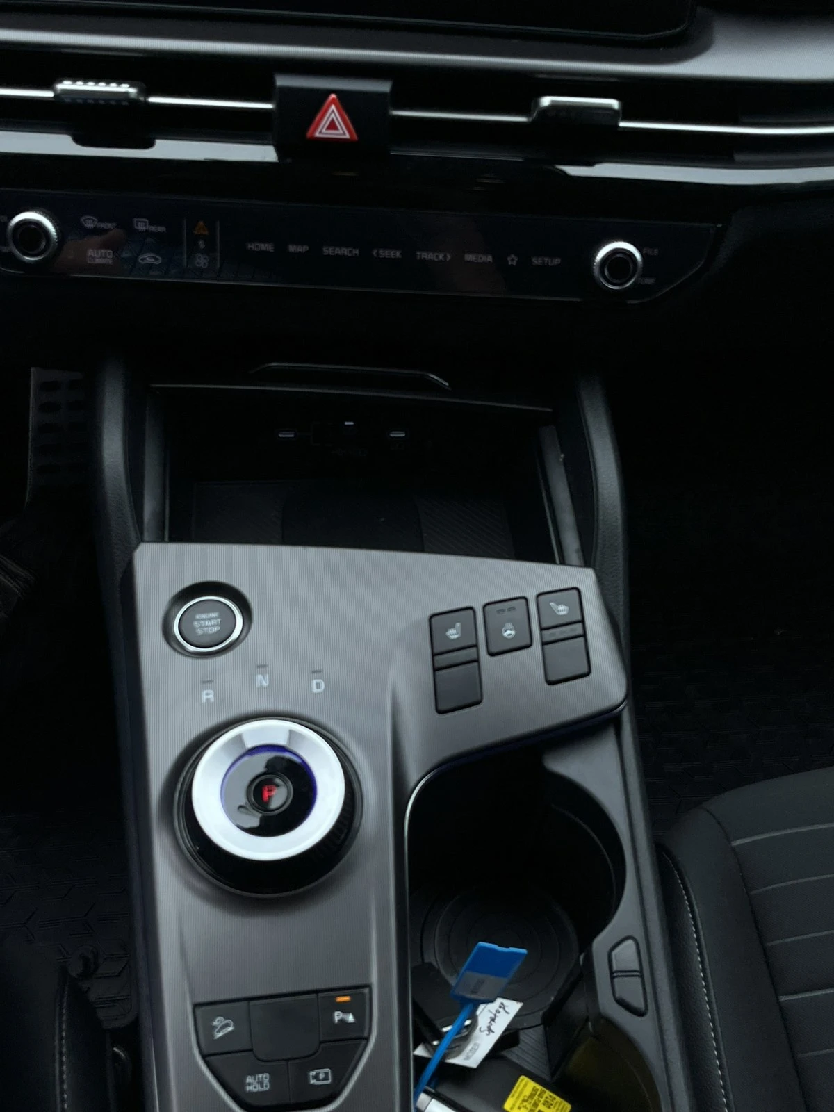 Kia Sportage Executive, снимка 12 - Автомобили и джипове - 56251145