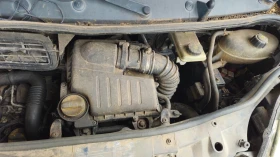 Renault Trafic 2.0dci/на части , снимка 5