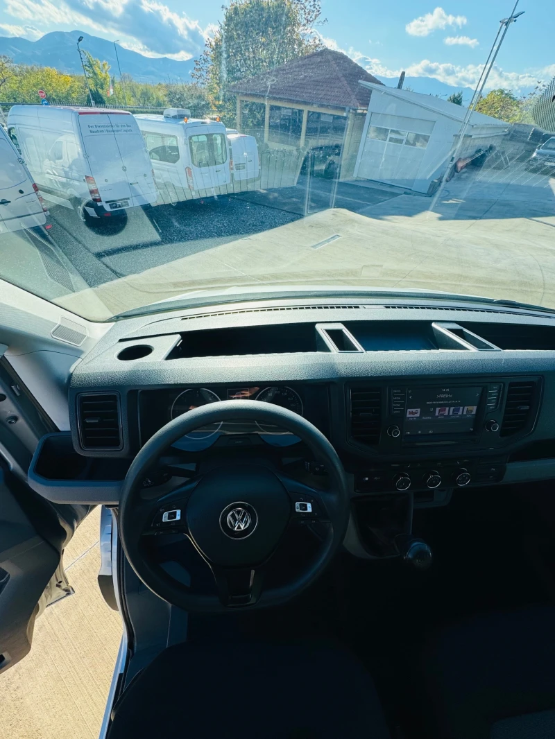 VW Crafter Немска!1-ви собств!АВТОМОБИЛ ЗА ЦЕНИТЕЛИ!ТОП!ТОП!!, снимка 10 - Бусове и автобуси - 52201260