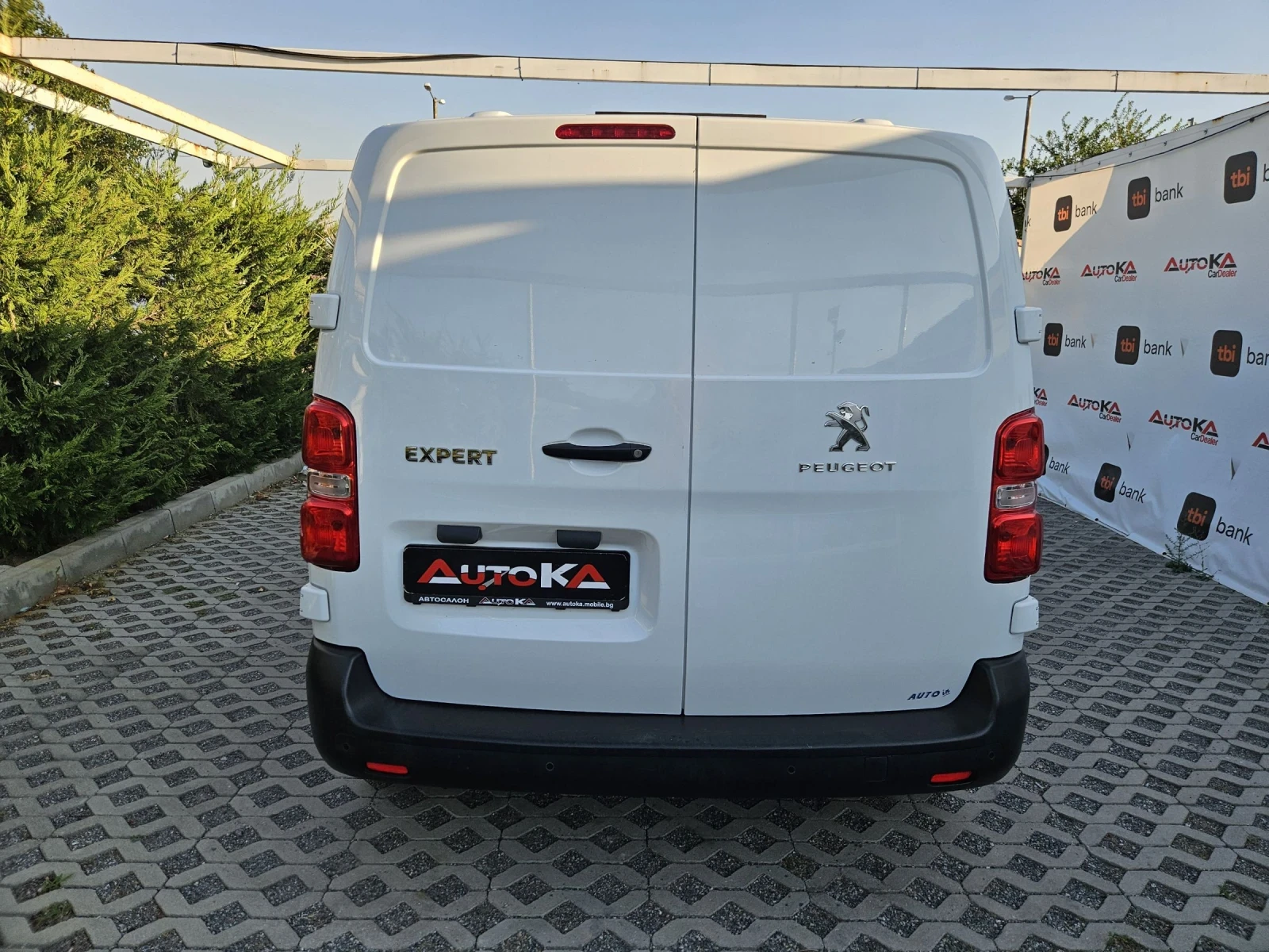 Peugeot Expert 1.5HDI-120кс= 124.000км= 6ск= ПАРКТРОНИК= CAR PLAY - изображение 4