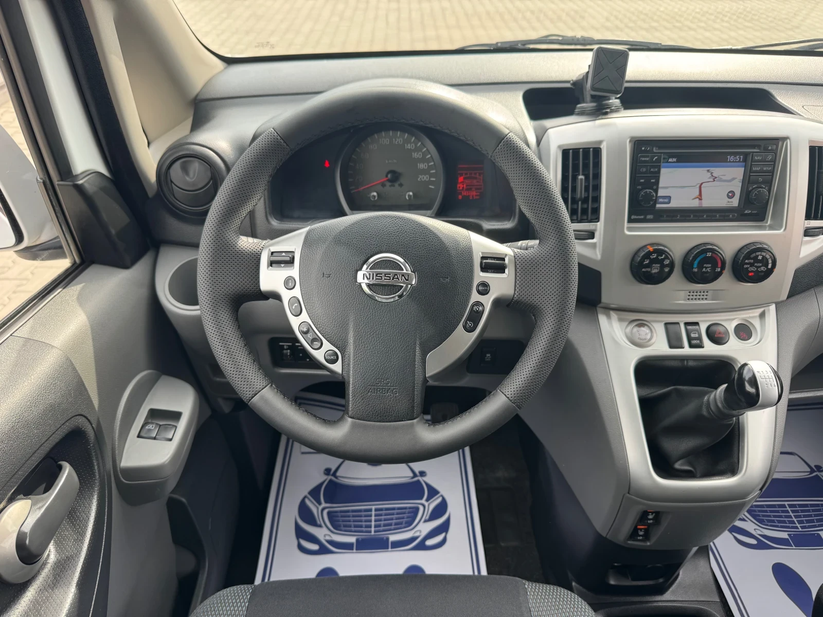Nissan NV200 1.5DCI Evalia Tekna 7-MESTA, снимка 12 - Бусове и автобуси - 54646657