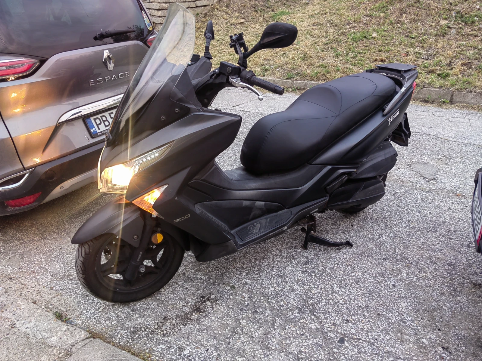 Kymco Downtown X-town 300i, снимка 2 - Мотоциклети и мототехника - 54310212