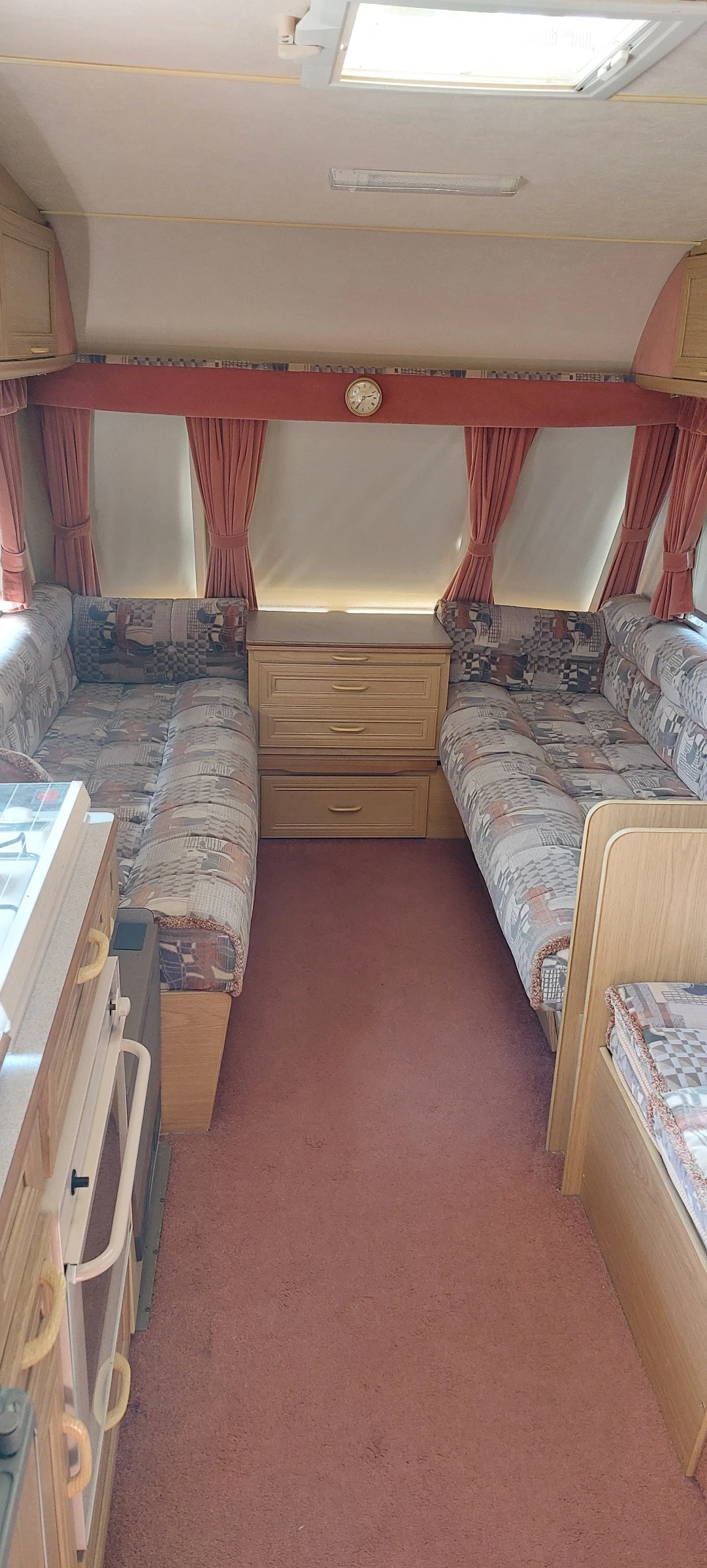 Каравана Swift 530 - изображение 5
