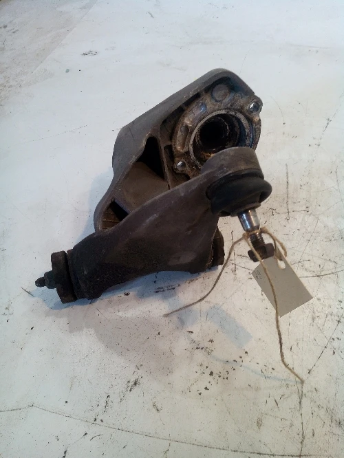 Преден горен десен носач за Алфа Ромео 156 1.9JTD