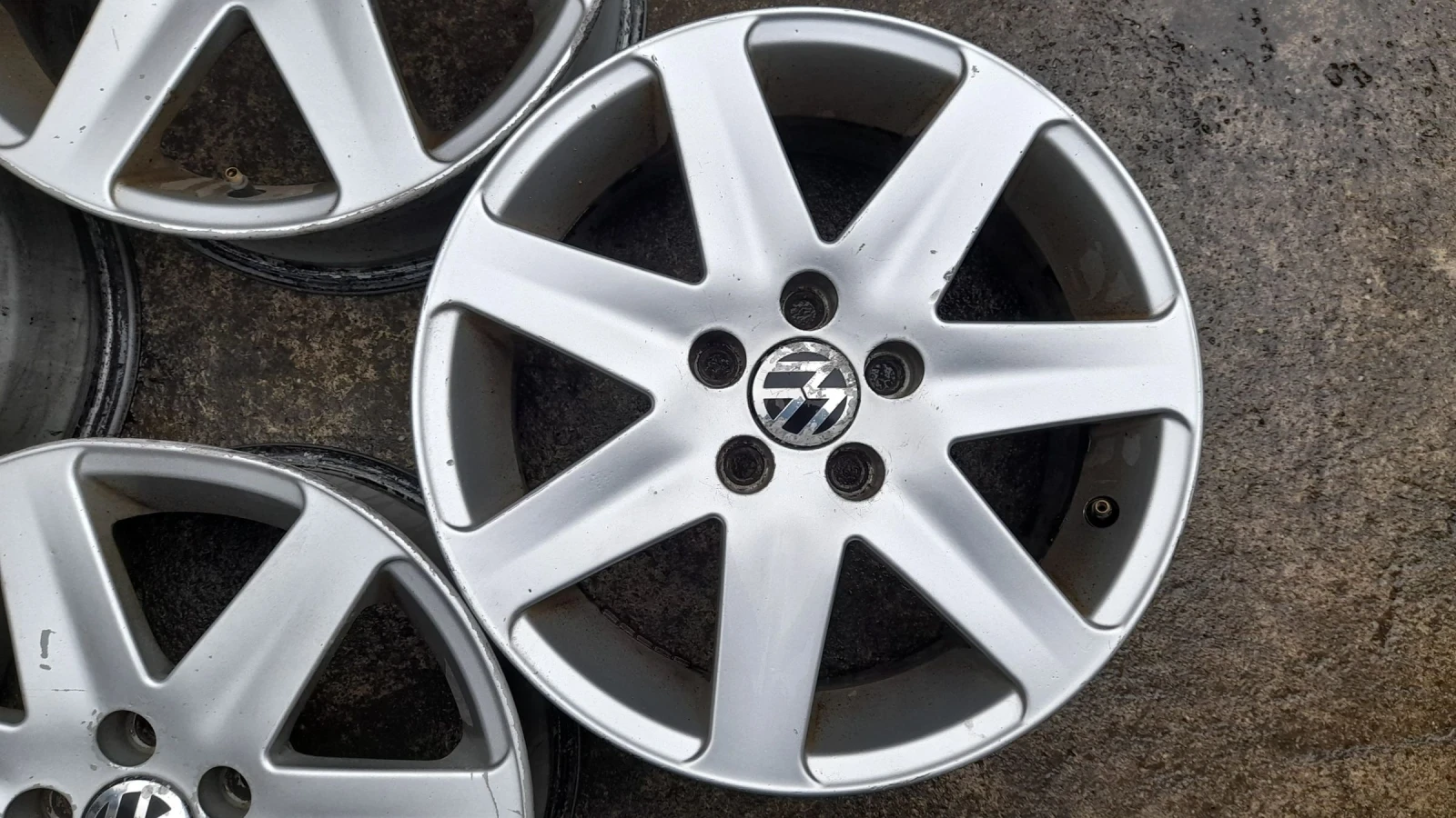 Джанти за VW Golf, снимка 4 - Гуми и джанти - 53952397