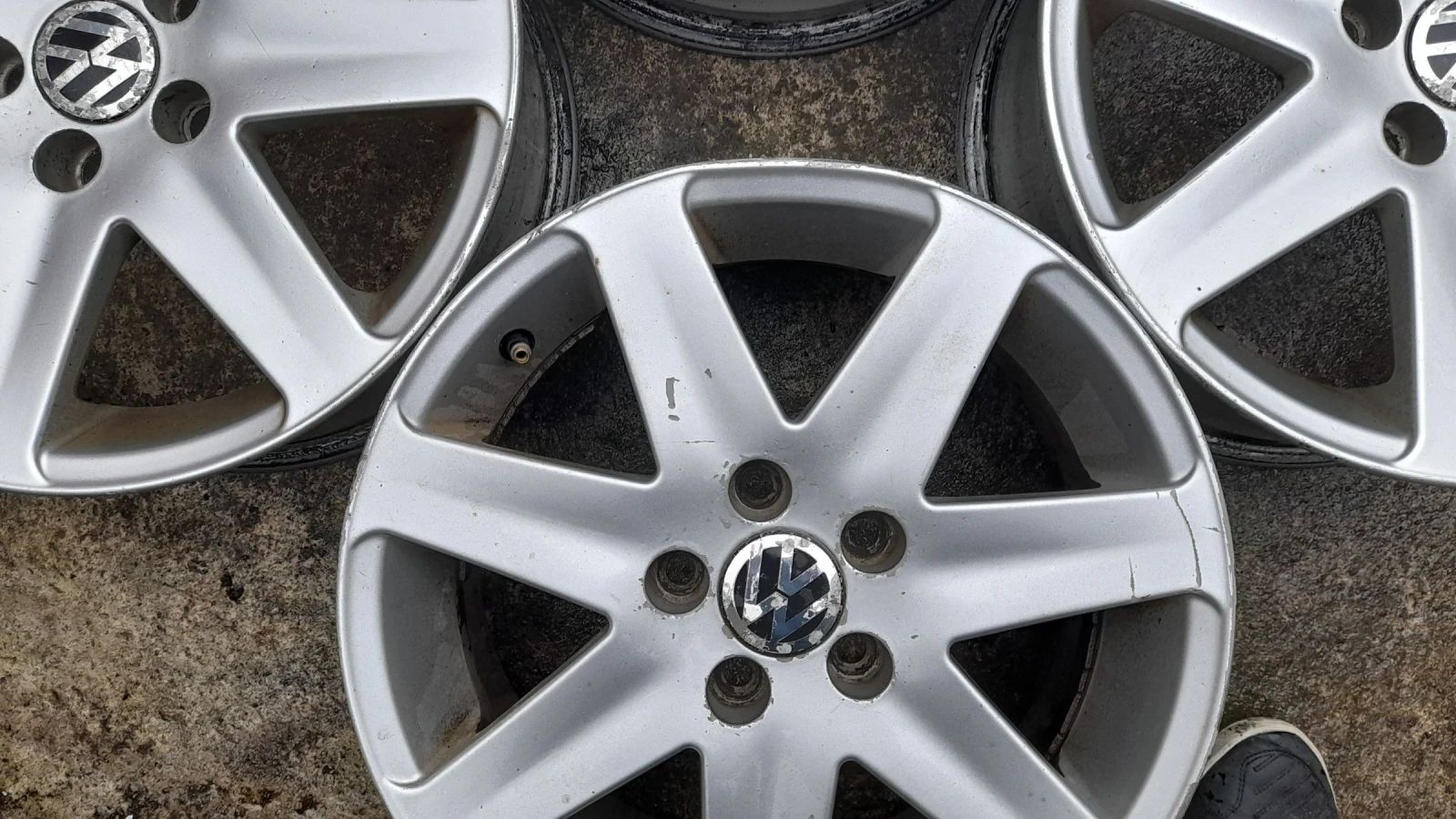 Джанти за VW Golf, снимка 3 - Гуми и джанти - 53952397