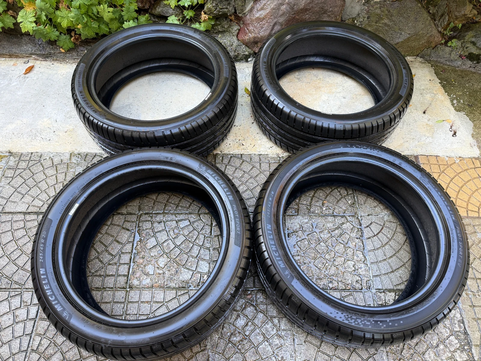 ���� 245/45R20 | Mobile.bg � ����������� 3