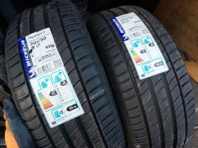 Гуми Летни 205/50R17, снимка 1 - Гуми и джанти - 42853944