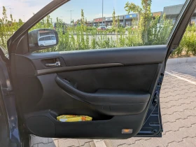 Toyota Avensis, снимка 13
