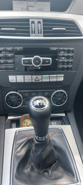Обява за продажба на Mercedes-Benz C 220 AMG пакет ~14 500 лв. - изображение 8