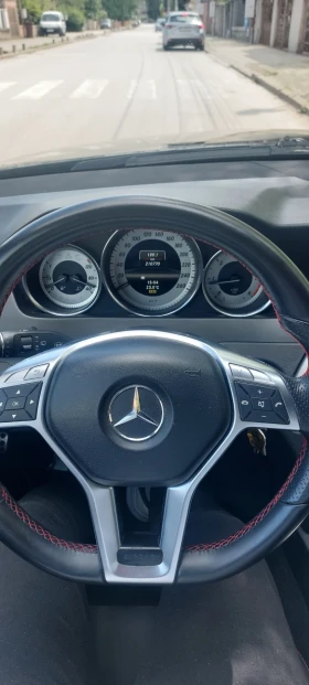 Обява за продажба на Mercedes-Benz C 220 AMG пакет ~14 500 лв. - изображение 2
