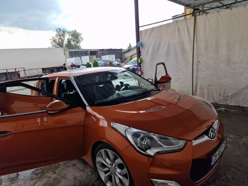 Hyundai Veloster  1.6, снимка 7 - Автомобили и джипове - 48283316