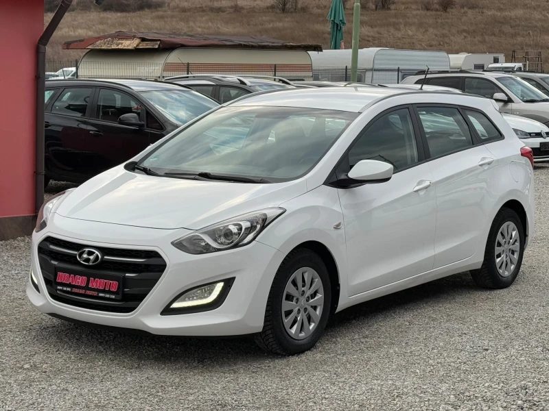 Hyundai I30 1.6CRDi, LED, EURO 6B! * НОВИ ГУМИ* Уникат!, снимка 3 - Автомобили и джипове - 48642144