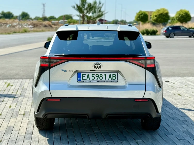 Toyota bZ4X Гаранционна, снимка 6 - Автомобили и джипове - 52486396