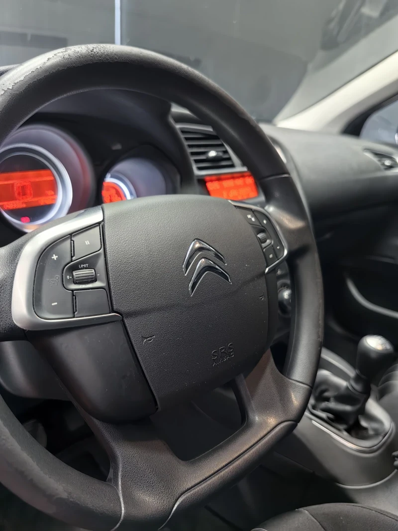 Citroen C4 1.6* 120к.с* АВТОПИЛОТ* КЛИМАТРОНИК* МУЛТИ* , снимка 8 - Автомобили и джипове - 51679495