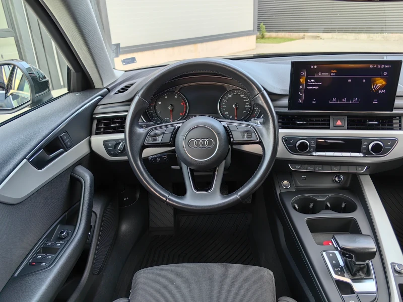 Audi A4, снимка 10 - Автомобили и джипове - 52574249