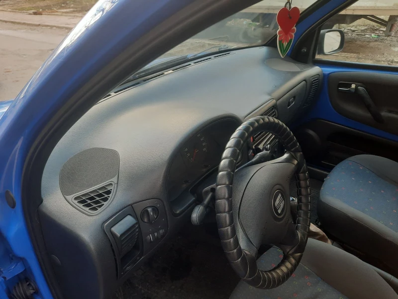 Seat Arosa, снимка 8 - Автомобили и джипове - 52606278
