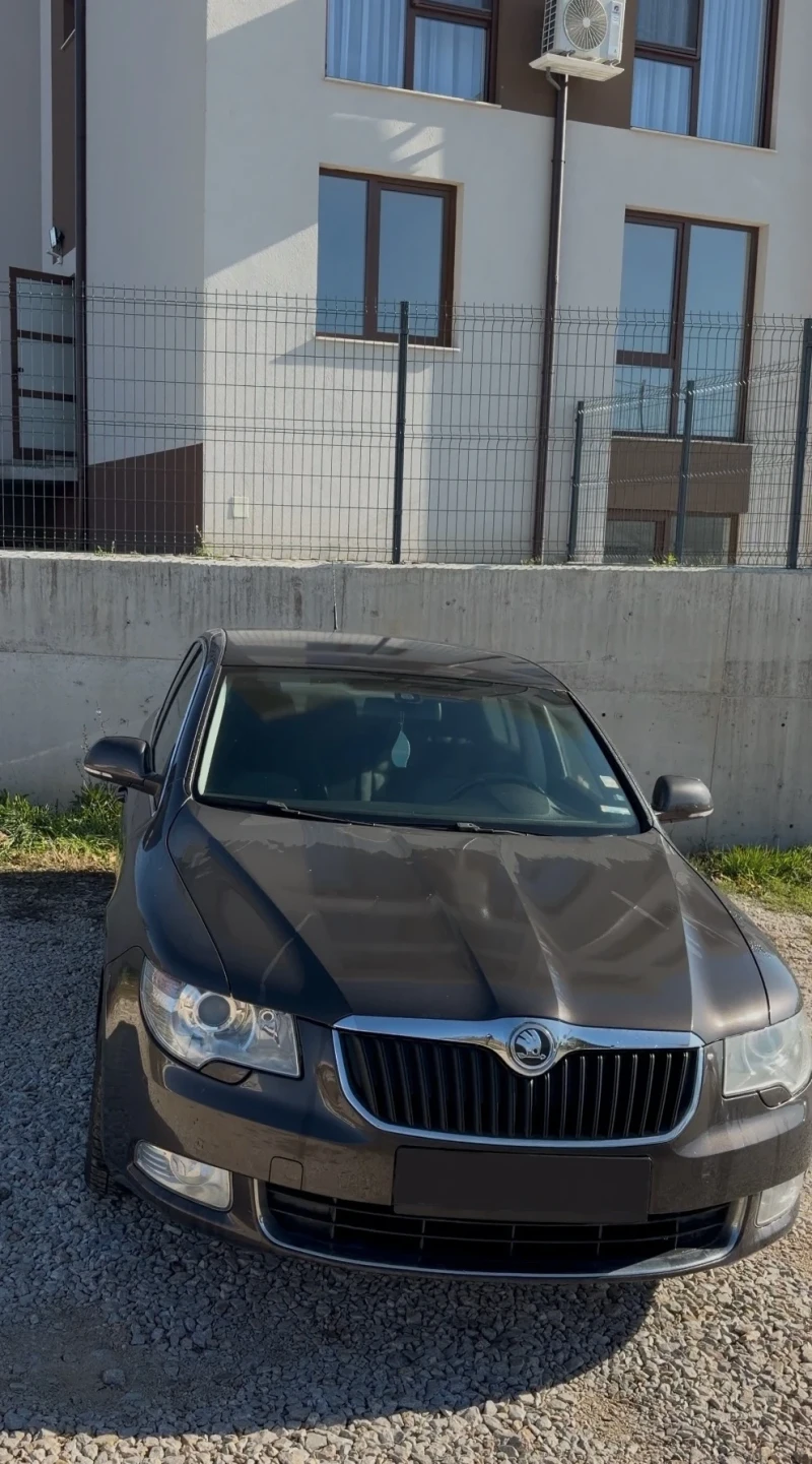 Skoda Superb, снимка 2 - Автомобили и джипове - 52823088