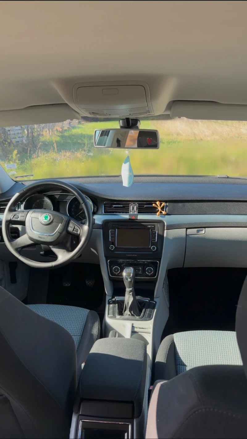 Skoda Superb, снимка 8 - Автомобили и джипове - 52823088