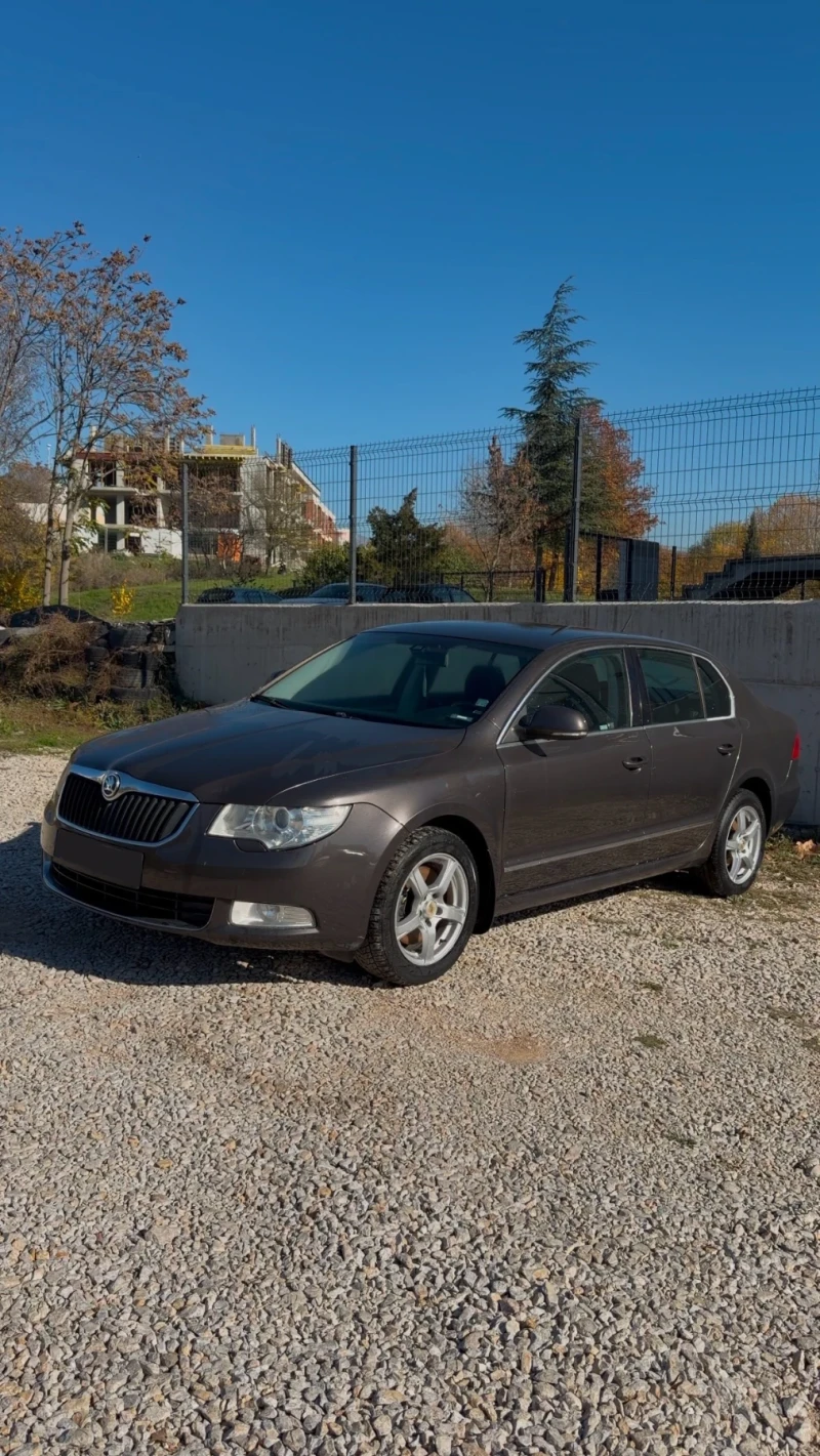 Skoda Superb, снимка 3 - Автомобили и джипове - 52823088