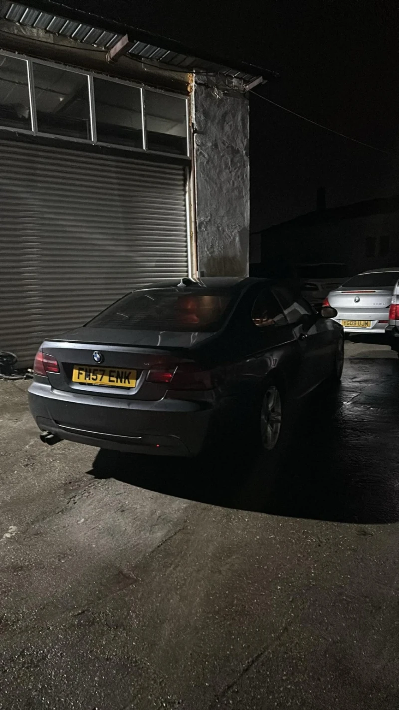 BMW 330 E92, снимка 7 - Автомобили и джипове - 52980607