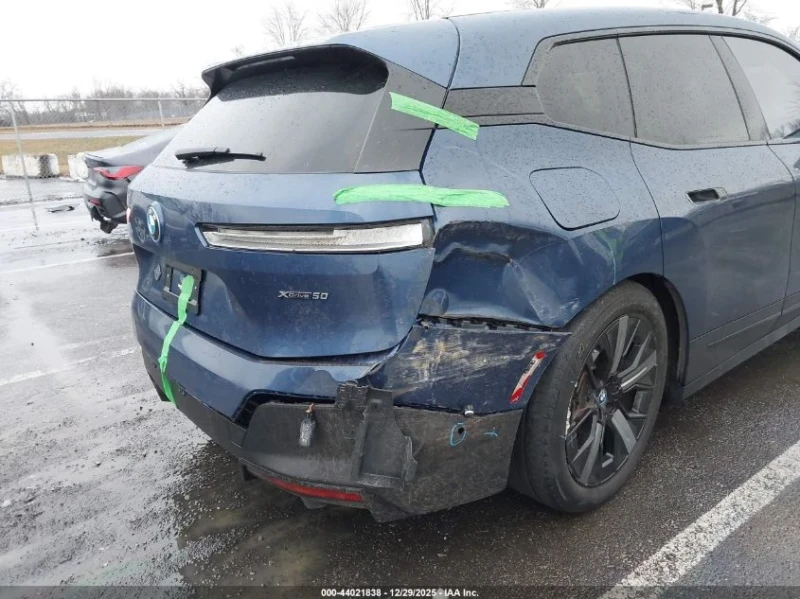 BMW iX XDRIVE50 | ЦЕНА ДО БЪЛГАРИЯ | HARMAN/KARDON , снимка 17 - Автомобили и джипове - 53280768