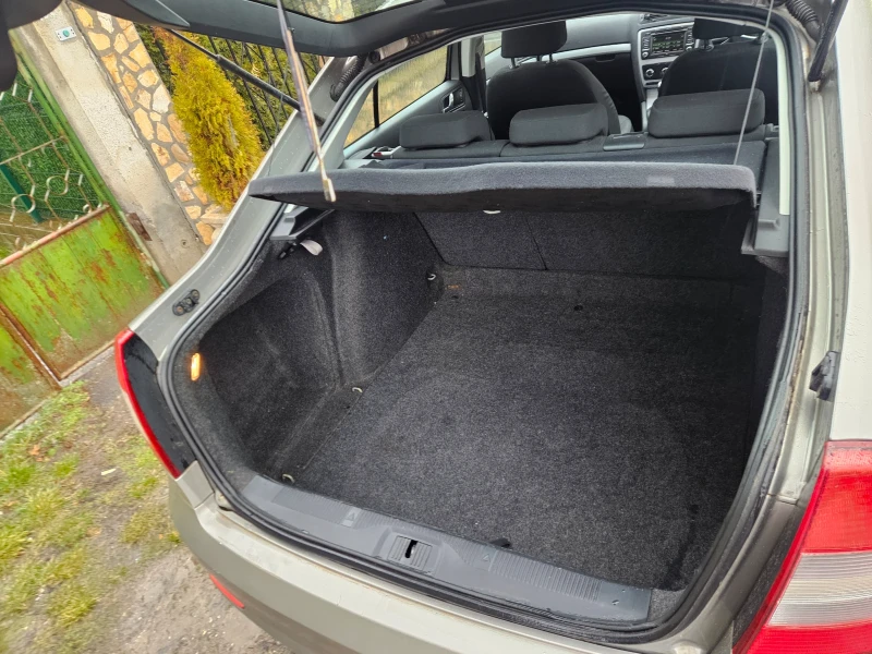 Skoda Octavia 1.6дизел-105кс-2010год-5скорости, снимка 5 - Автомобили и джипове - 53513730