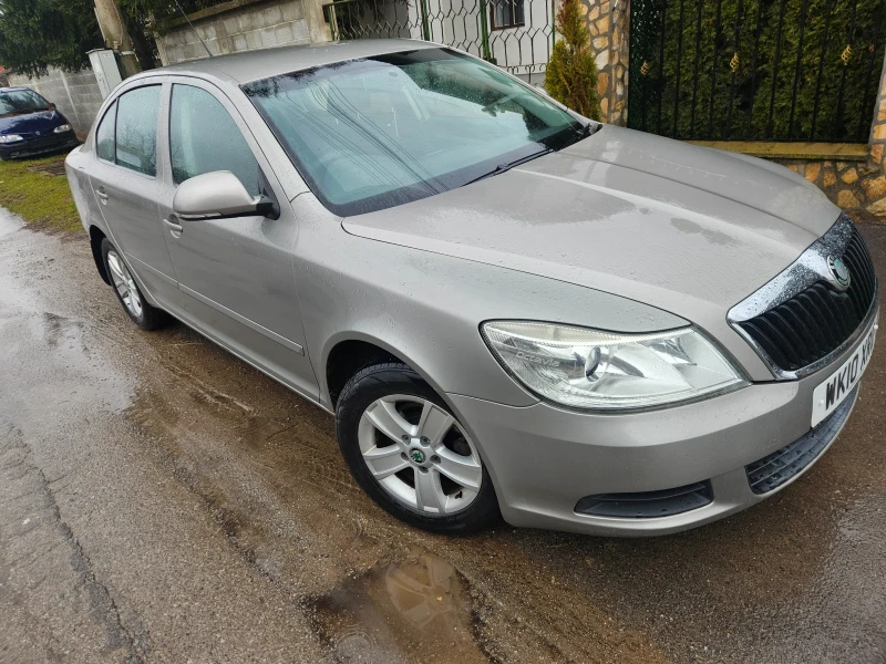 Skoda Octavia 1.6дизел-105кс-2010год-5скорости, снимка 6 - Автомобили и джипове - 53513730