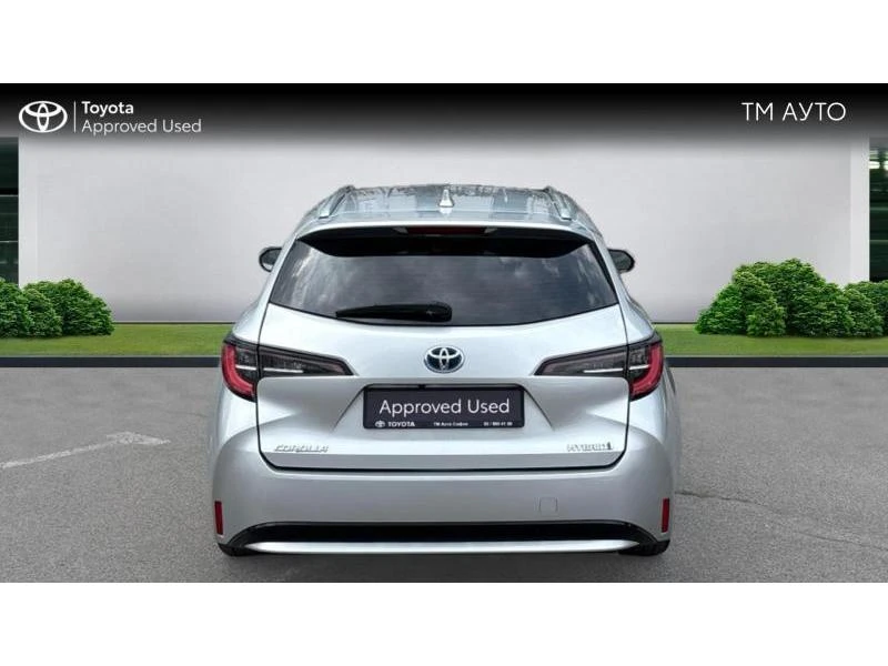 Toyota Corolla TS 1.8HSD EXECUTIVE, снимка 4 - Автомобили и джипове - 54264088