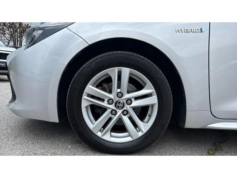 Toyota Corolla TS 1.8HSD EXECUTIVE, снимка 16 - Автомобили и джипове - 54264088