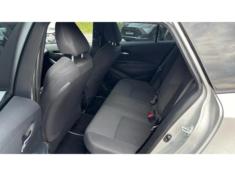 Toyota Corolla TS 1.8HSD EXECUTIVE, снимка 11 - Автомобили и джипове - 54264088