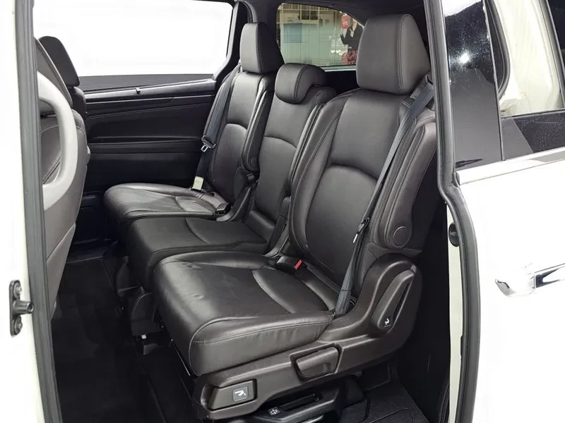 Honda Odyssey 3.5 Бензин, снимка 10 - Автомобили и джипове - 55688198