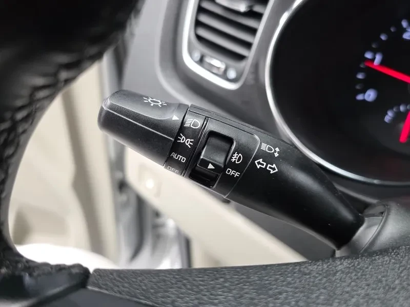 Kia Carnival 9-Seater Luxury | Mobile.bg � ����������� 15